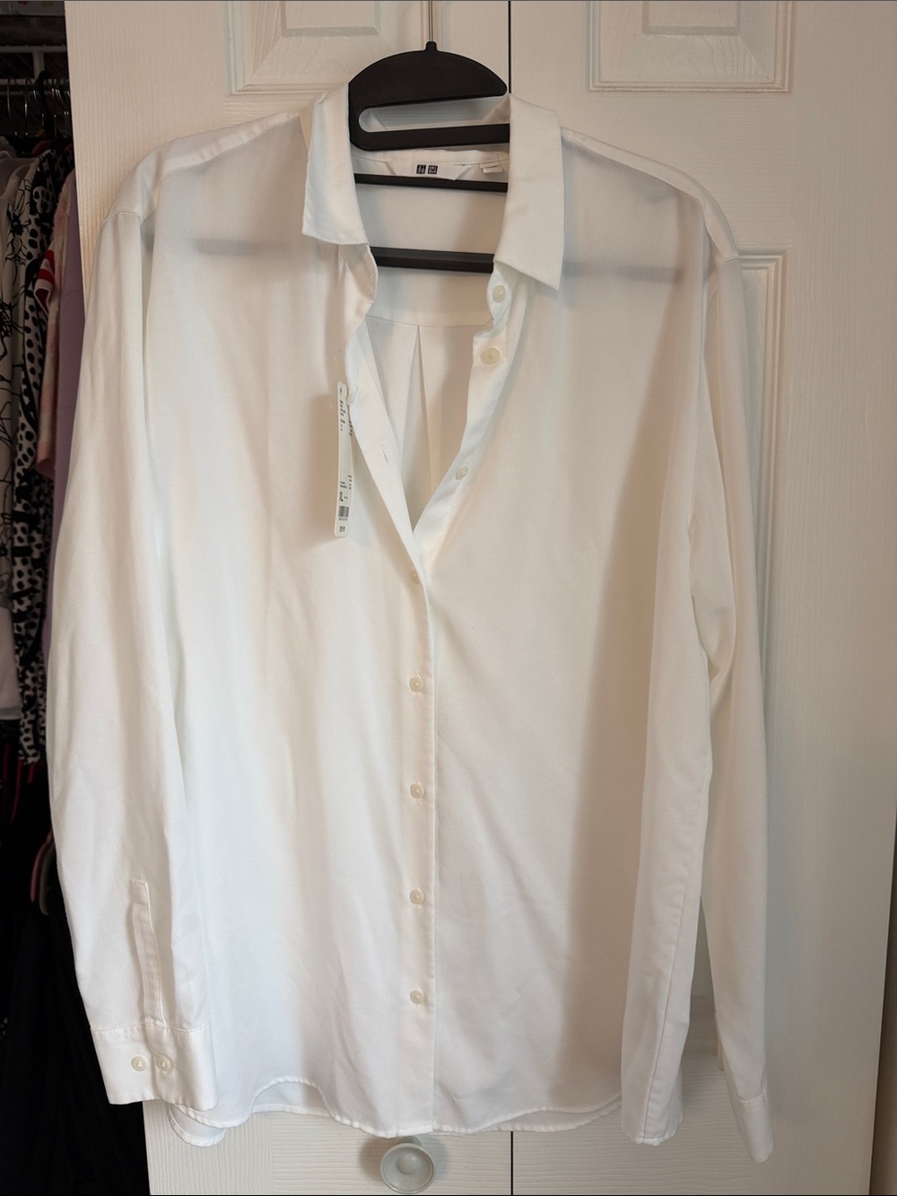 BNWT Uniqlo women’s rayon long sleeve blouse size xl